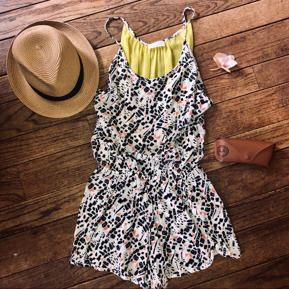 Zara W&B Summer Romper☀️